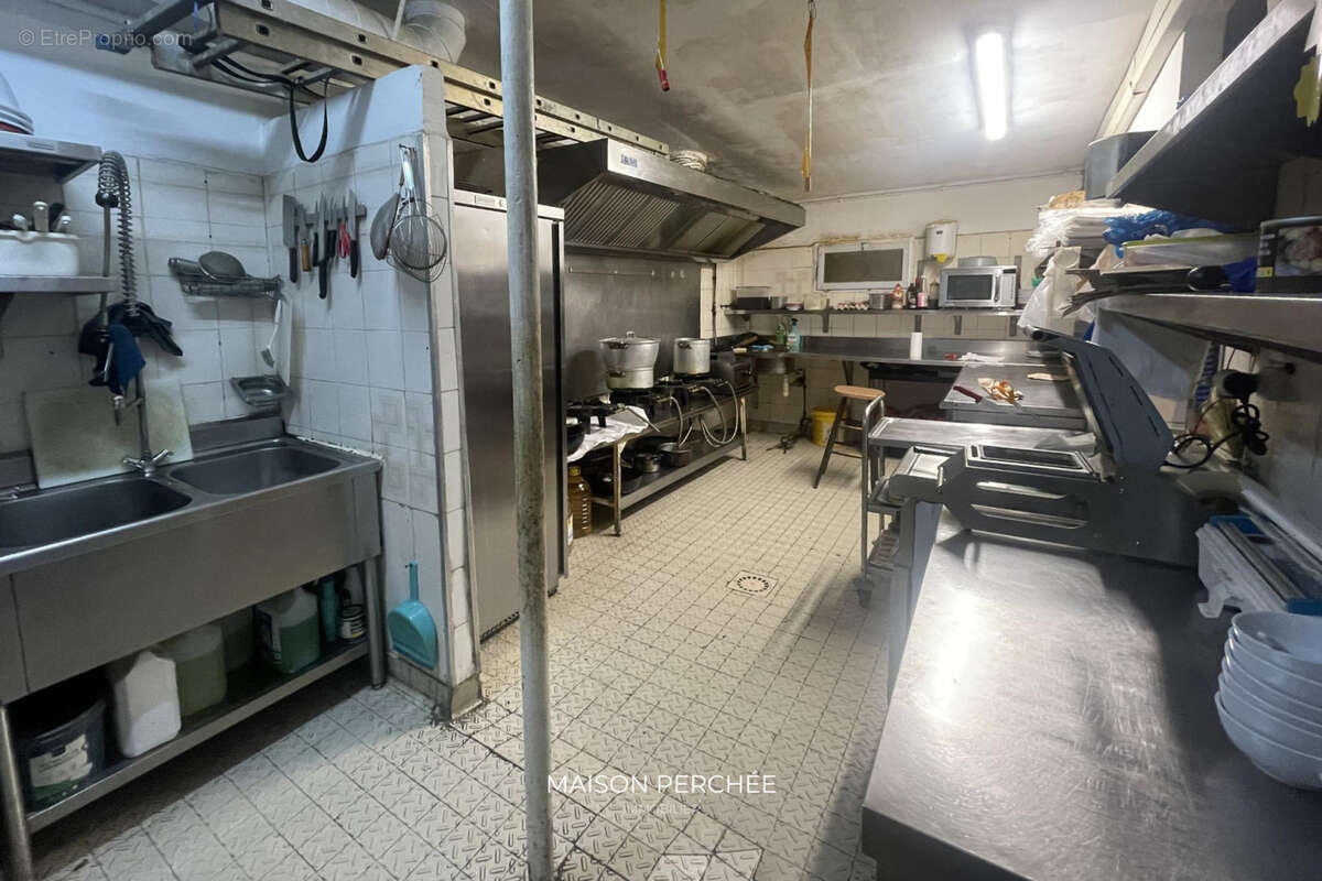 Commerce à MARSEILLE-1E