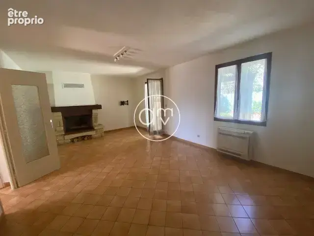 Hyères Maison 4 Pièces avec garage - photo 7