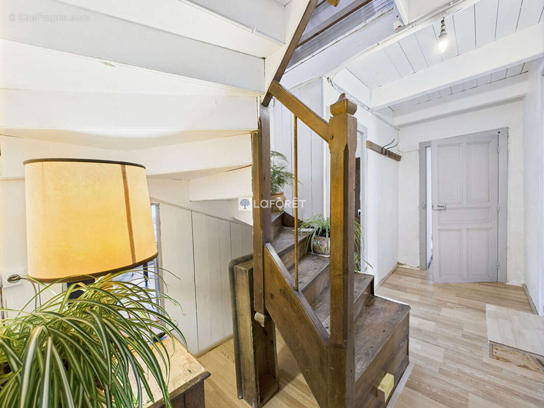 Maison à ELLIANT