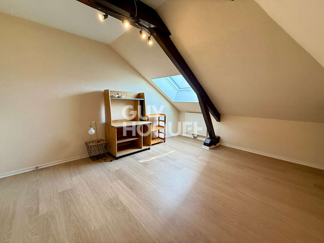 Duplex lumineux avec 4 chambres en dernier étage avec ascenseur - photo 8