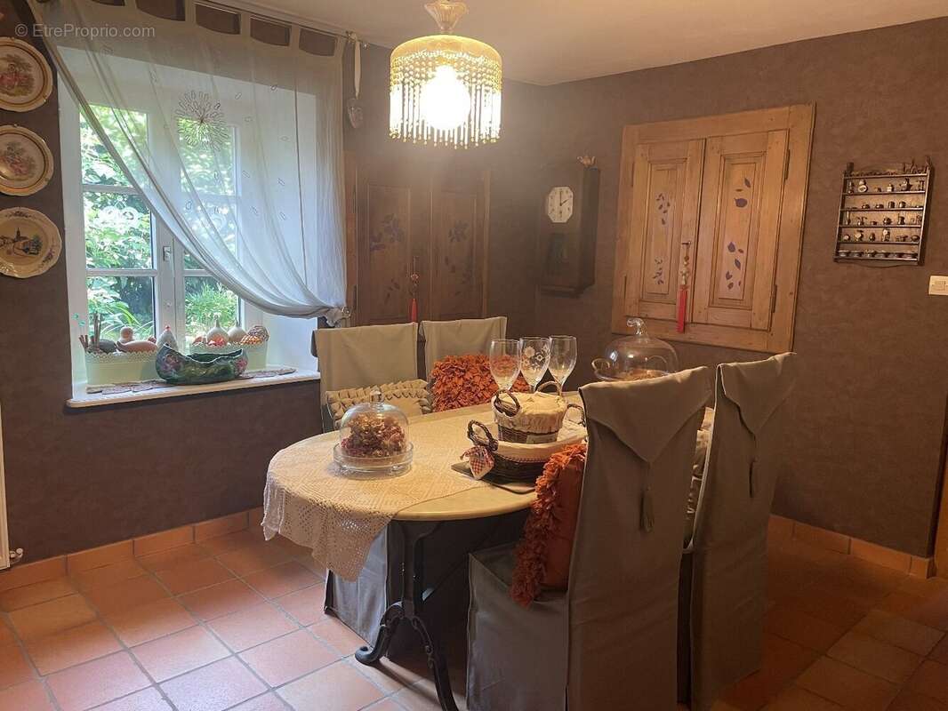 Maison à CIREY-SUR-VEZOUZE