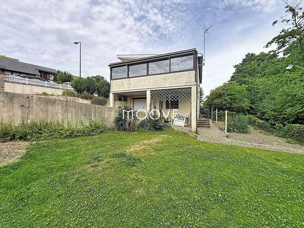 Maison Cleres 3 pièce(s) 75 m2 - photo 2