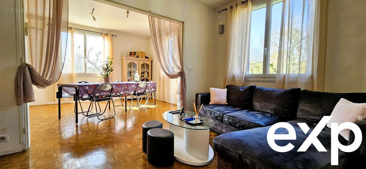 Maison à MOULEYDIER