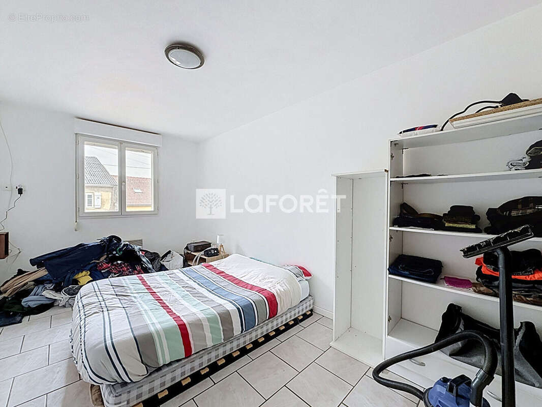 Immeuble de rapport Menil En Xaintois 16 pièce(s) 354 m2 - photo 12