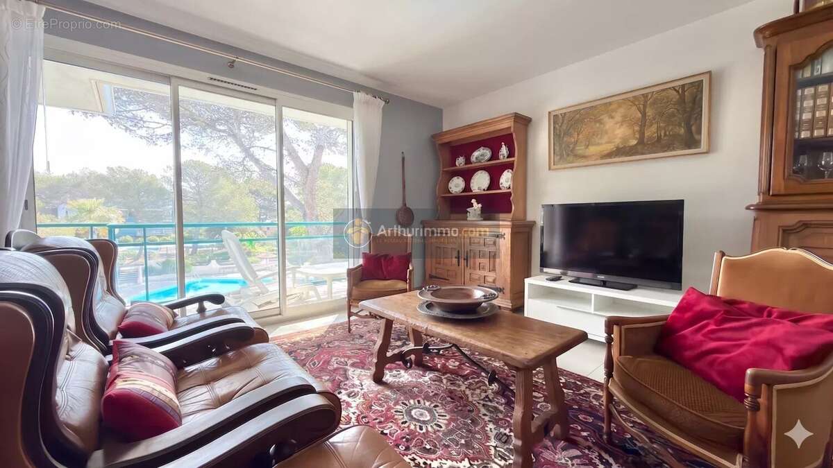 Appartement à SAINT-RAPHAEL