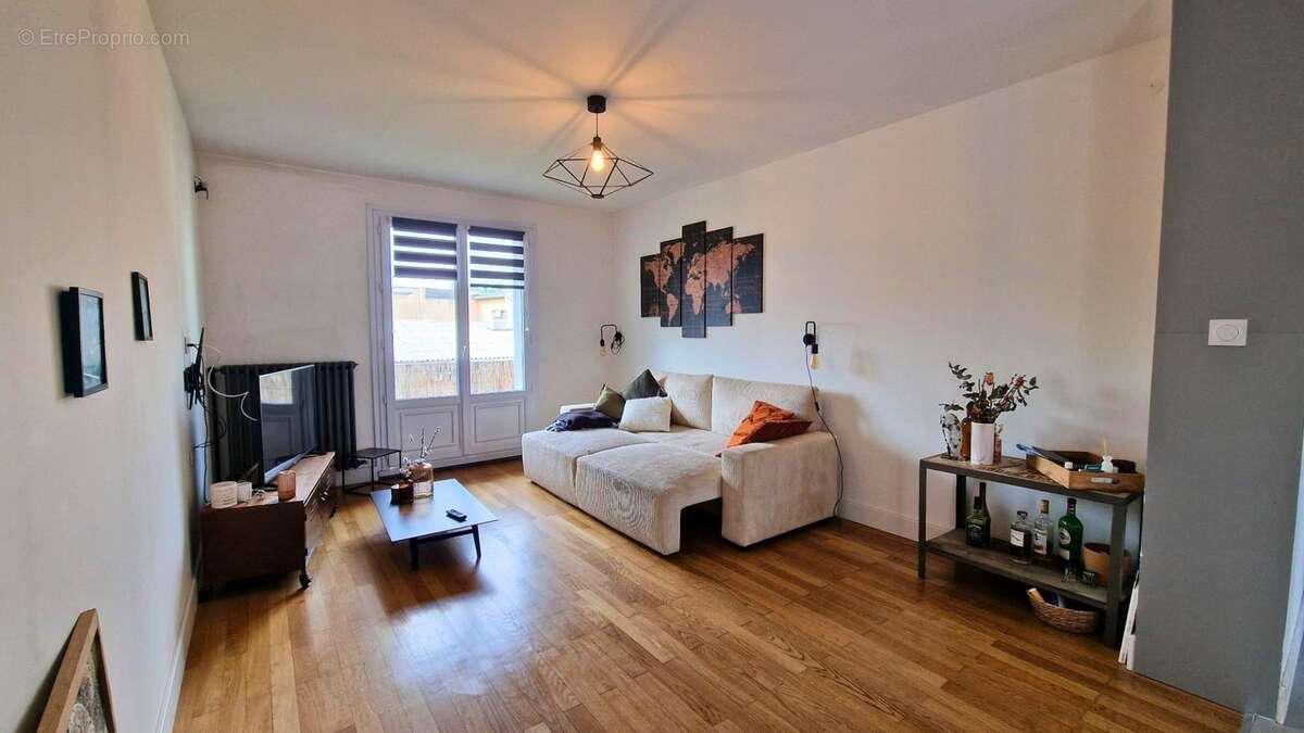 Appartement à AIX-LES-BAINS