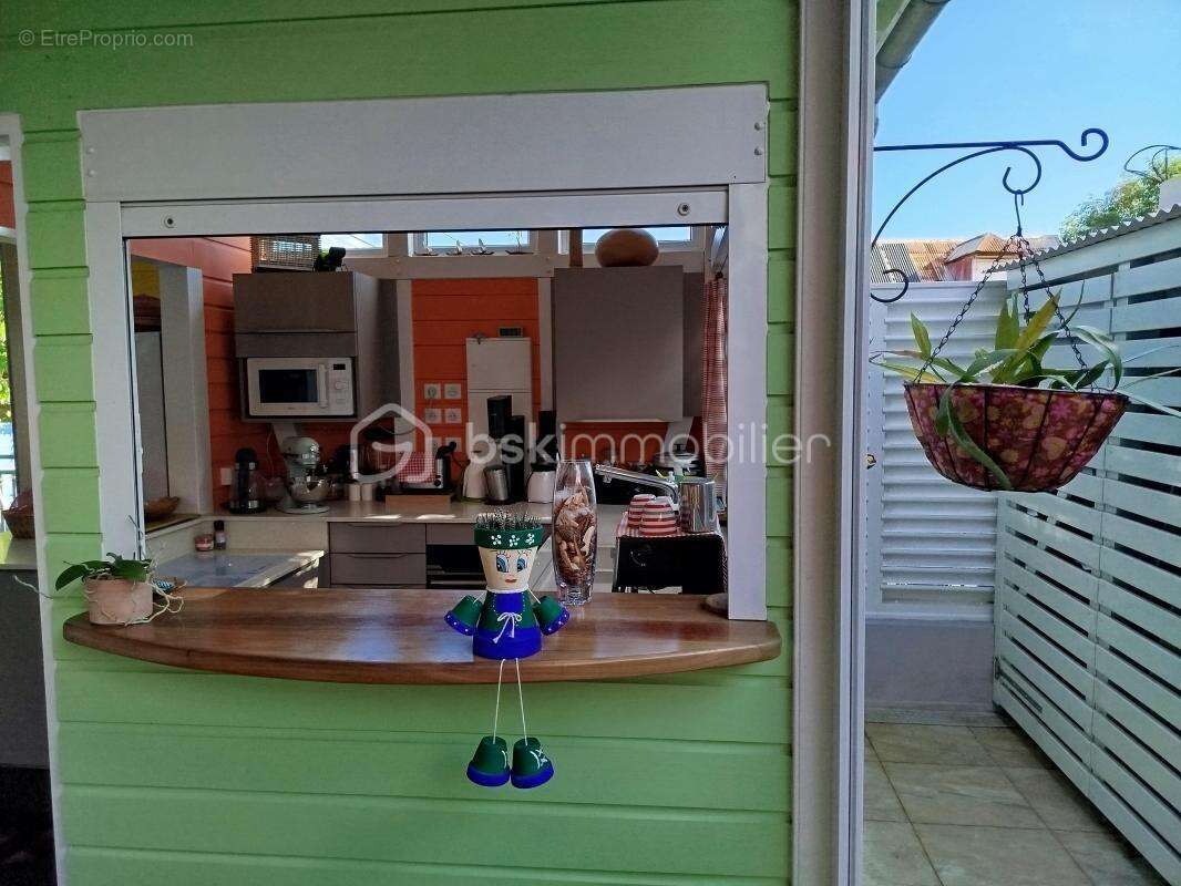 Maison à SAINTE-ROSE