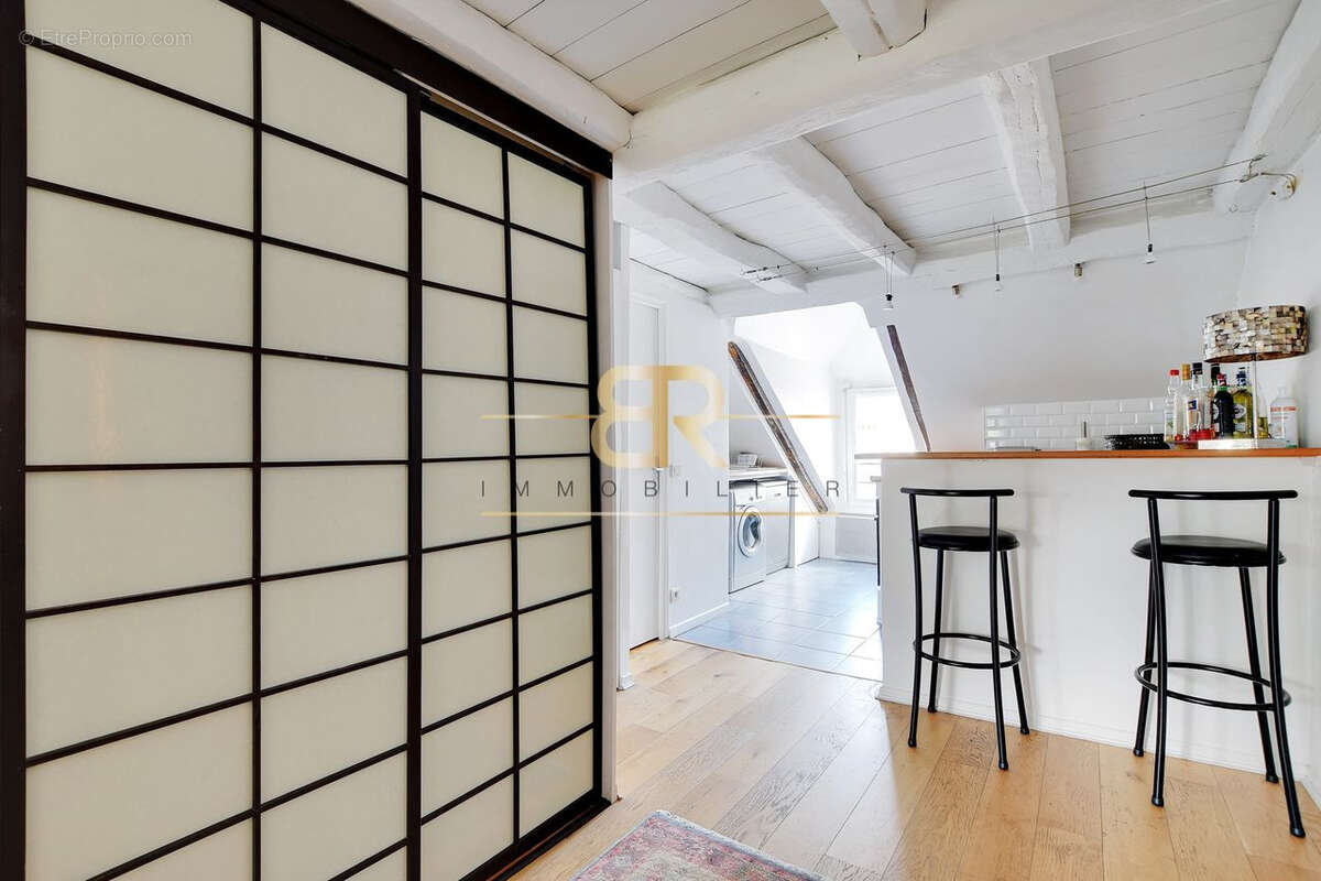 Appartement à PARIS-11E