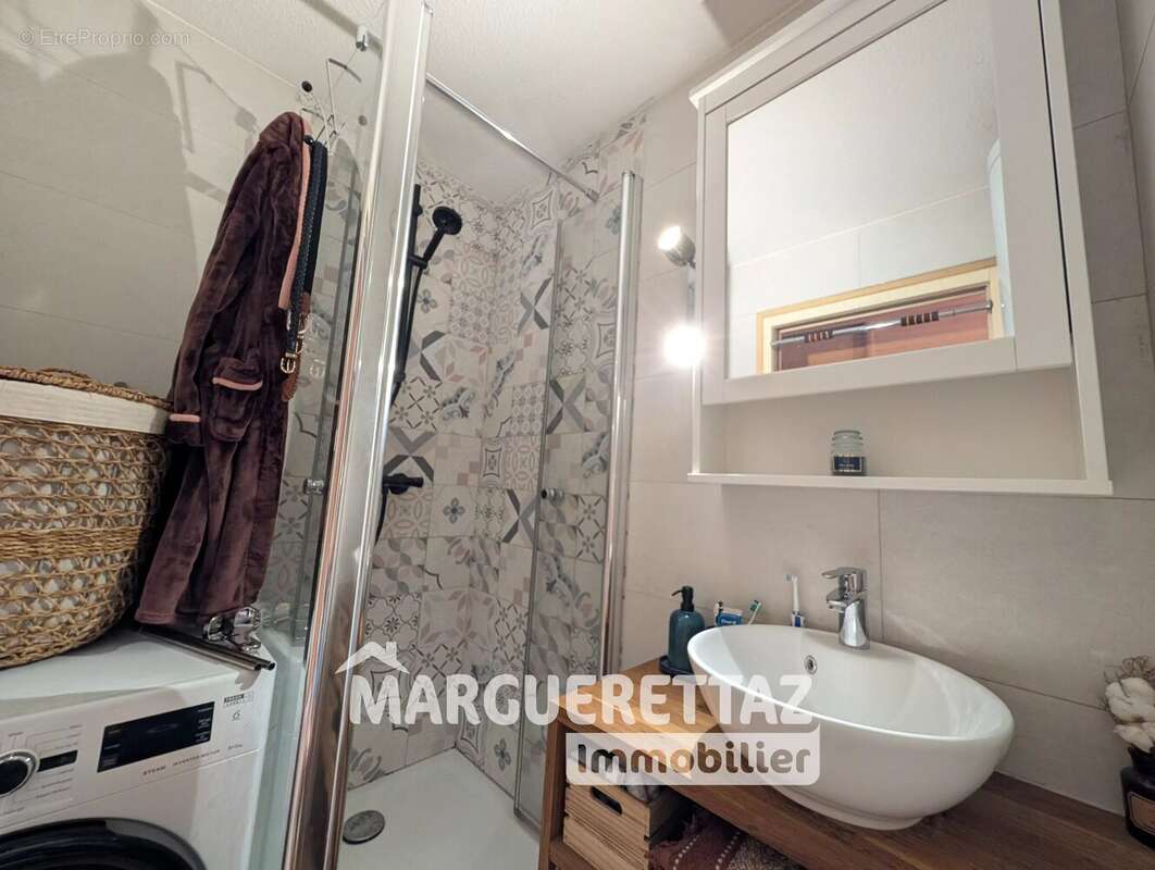 Appartement à SAINT-JEOIRE