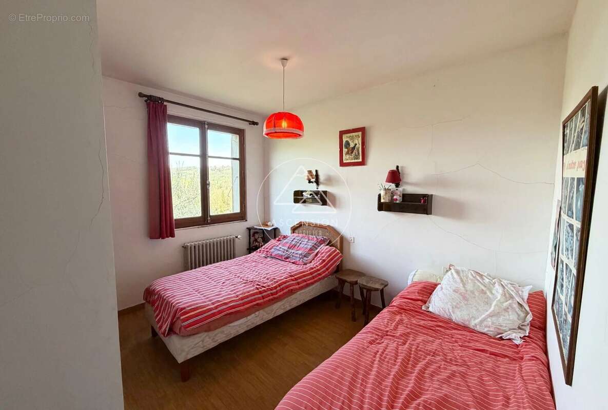 Maison à LA VERNAZ