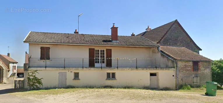 Maison à BLIGNY-SUR-OUCHE