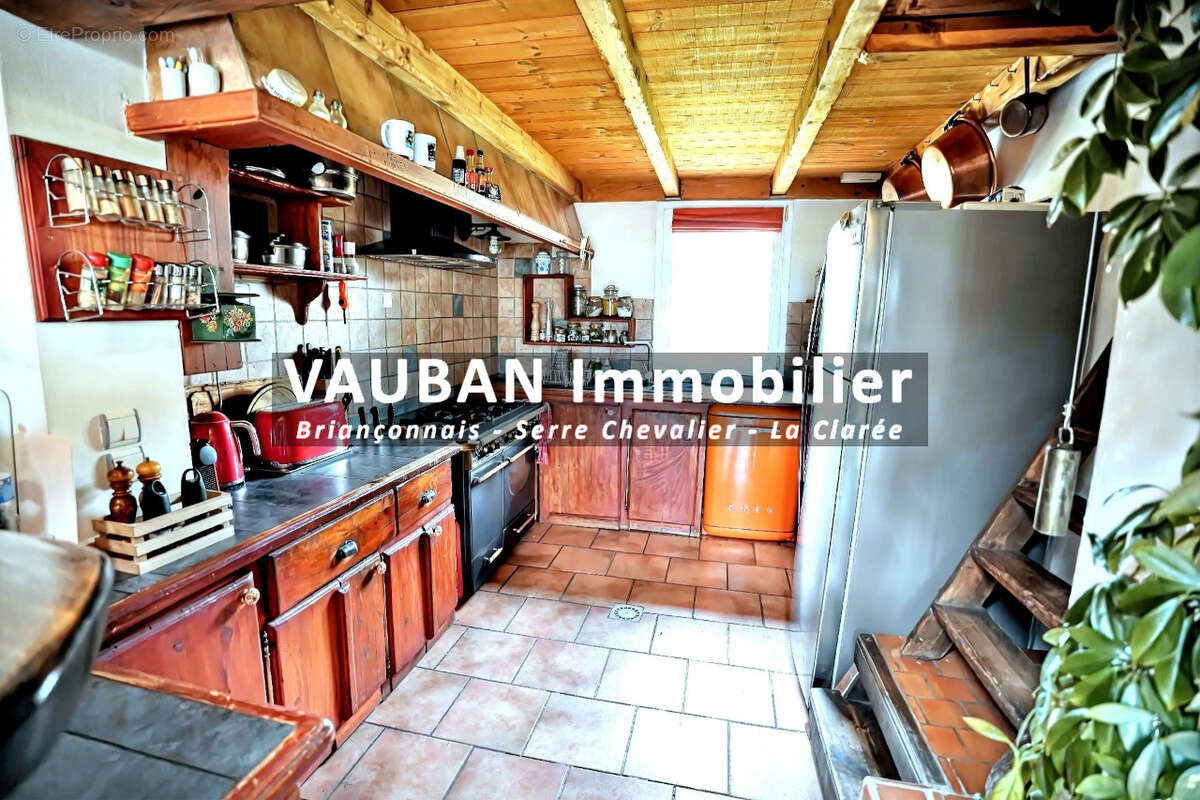 Maison à LE MONETIER-LES-BAINS