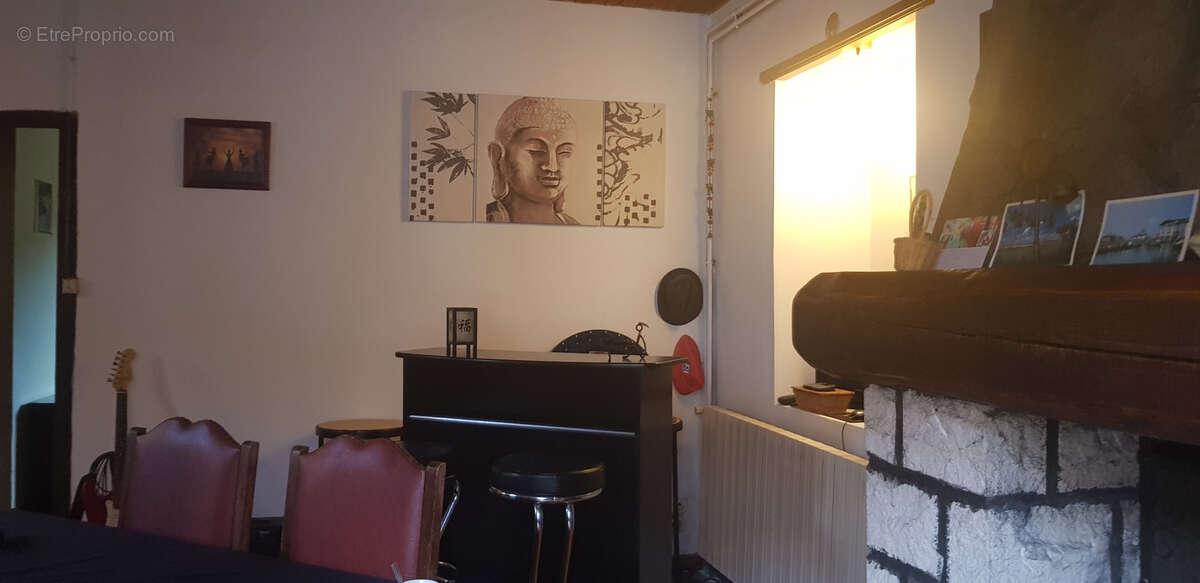 Maison à LA VERNAREDE