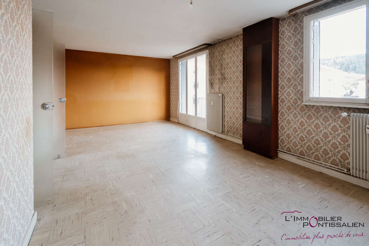 Appartement à PONTARLIER