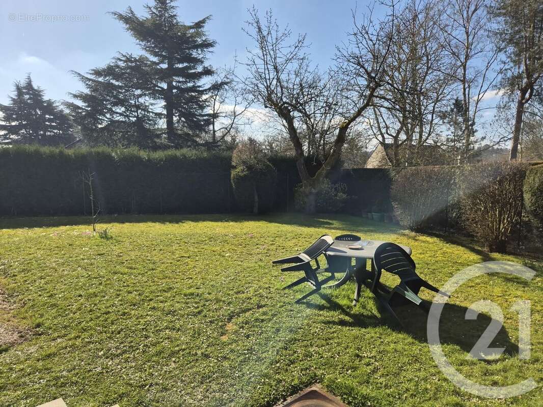 Maison à CHAUMONT-EN-VEXIN