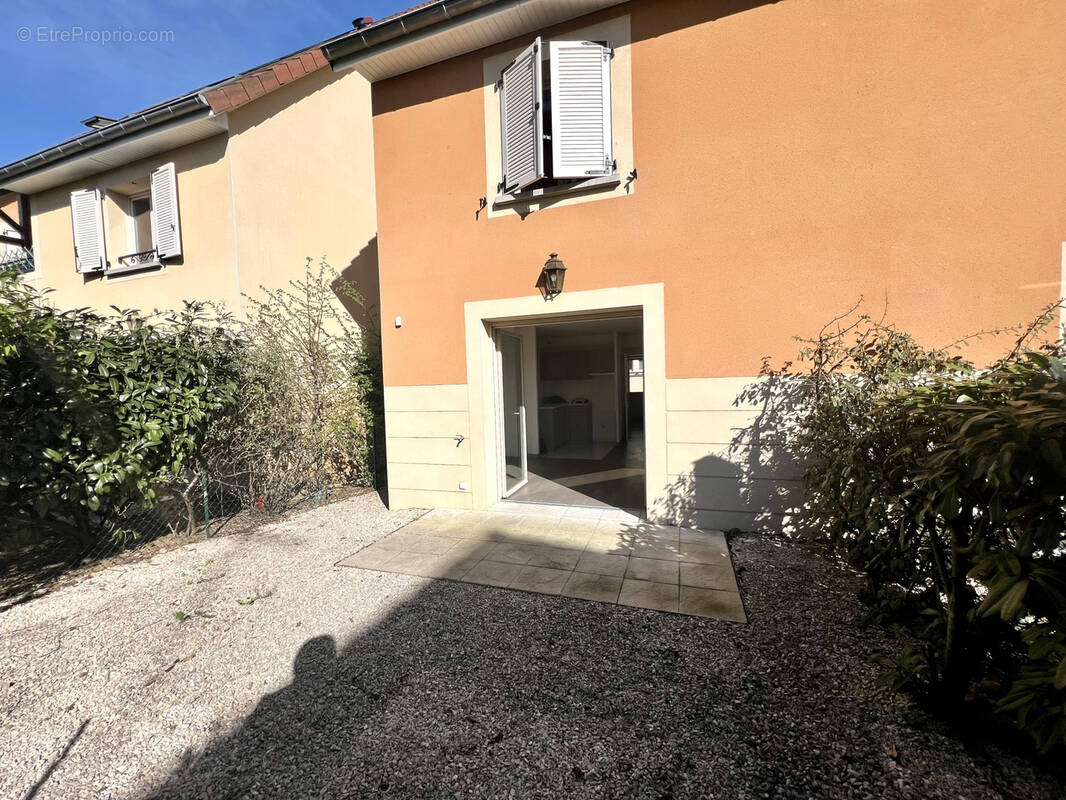 Appartement à FONTAINE-LES-DIJON