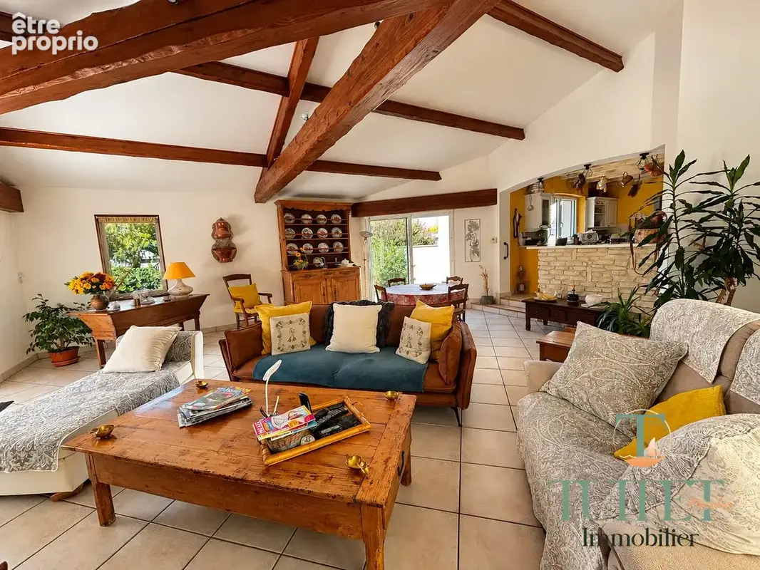Maison 8 pièces 202 m² à vendre à La Tremblade (17390) - photo 7