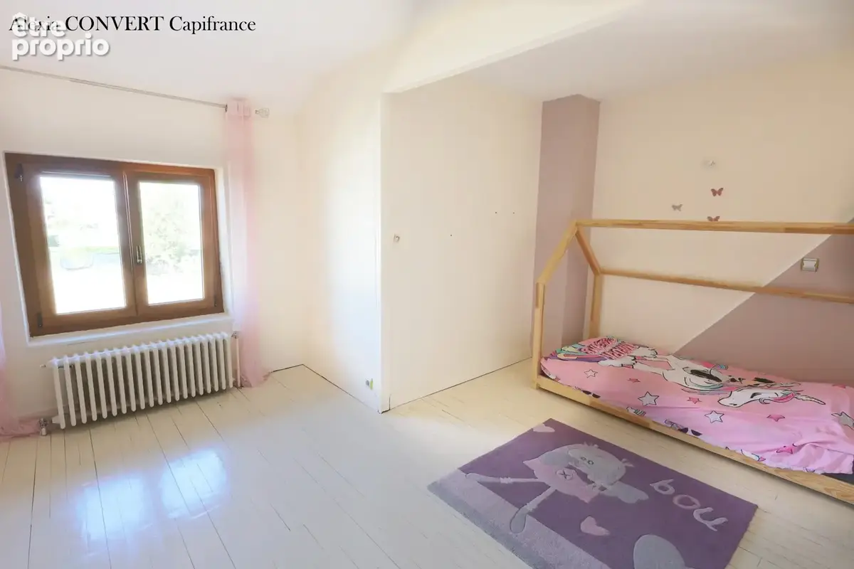 Ferme Rénovée à vendre 6 pièces 249m² SAINT DENIS LES BOURG (01) - photo 8