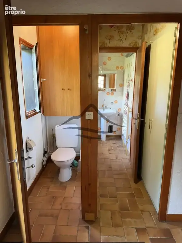 Maison de charme à réinventer sur près de 1 000 m2 : un lieu de vie ou un projet à valoriser - photo 9
