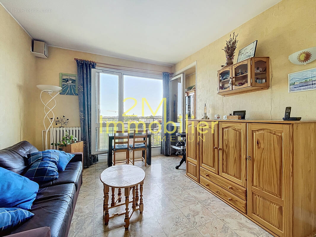 Appartement à MELUN
