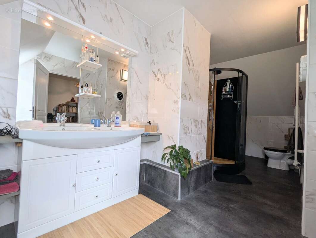 Maison à AUTHEUIL-AUTHOUILLET