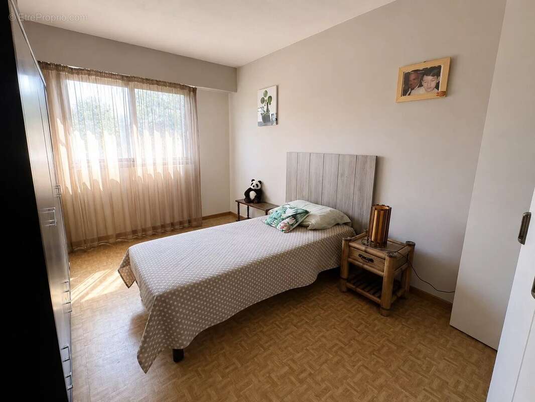 Cagnes-sur-Mer - 58 m² - Terrasse - Parking - Cave - photo 3