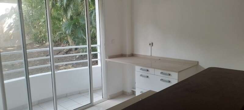 Appartement DIDIER T3 Fort de France + Box - photo 6