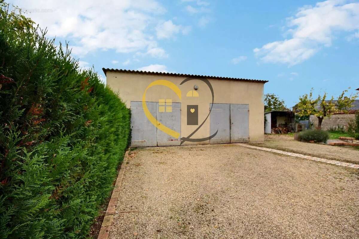 Maison à SAINTE-SOLANGE