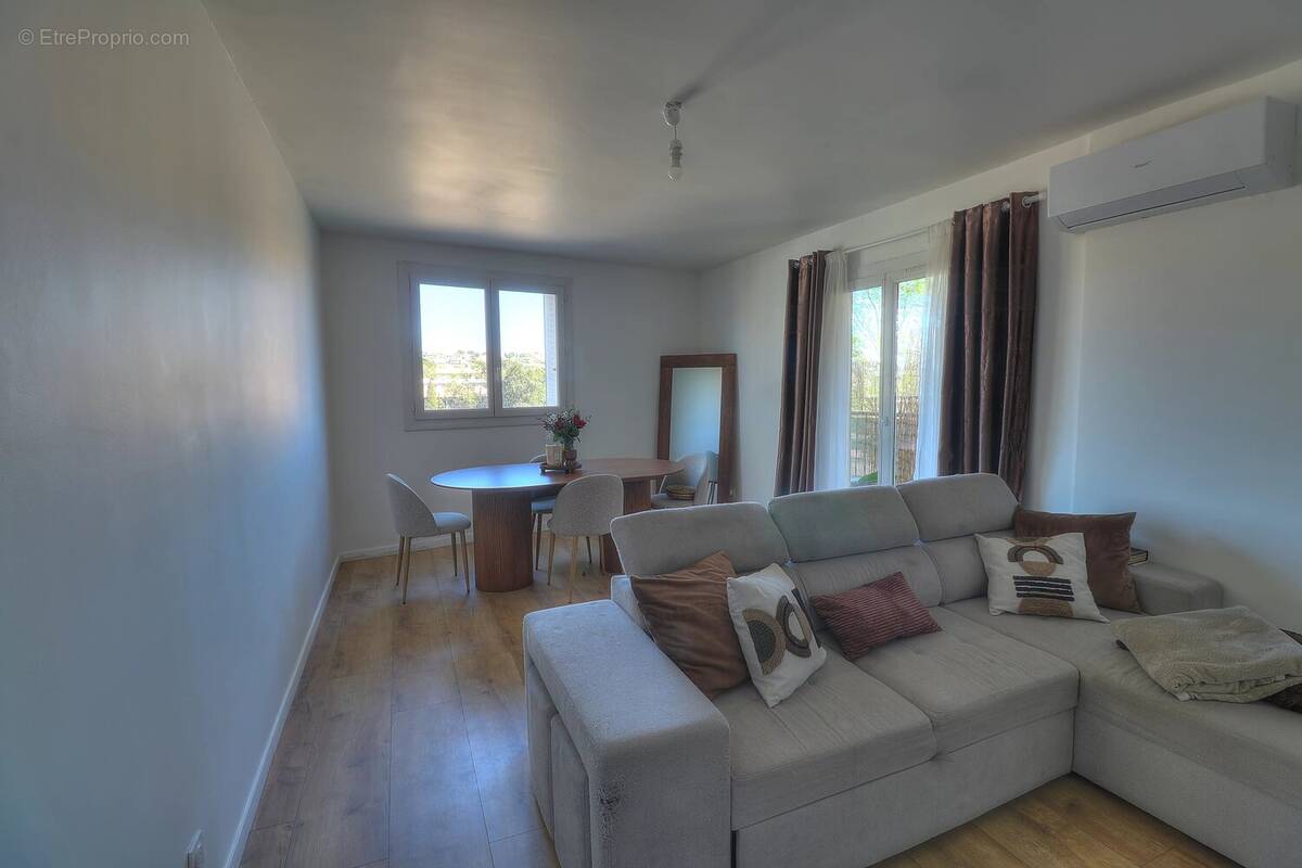 Appartement à CAGNES-SUR-MER