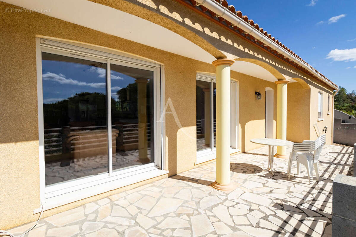 Maison à SAINT-ANDRE-DE-ROQUELONGUE