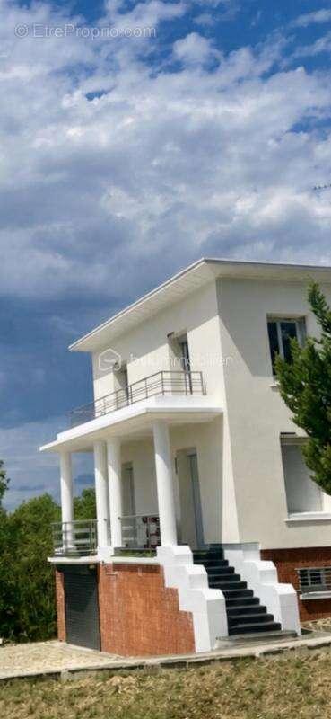 Maison à MONTIGNY-LES-CORMEILLES