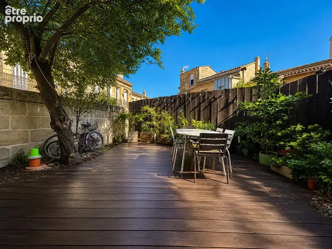 Vente T3 79m2 BORDEAUX (33000) - photo 2
