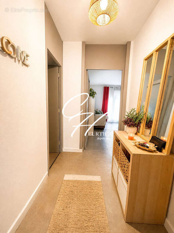 Appartement à SEYSSINET-PARISET