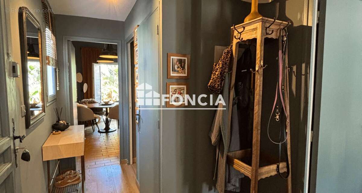 Appartement à HYERES