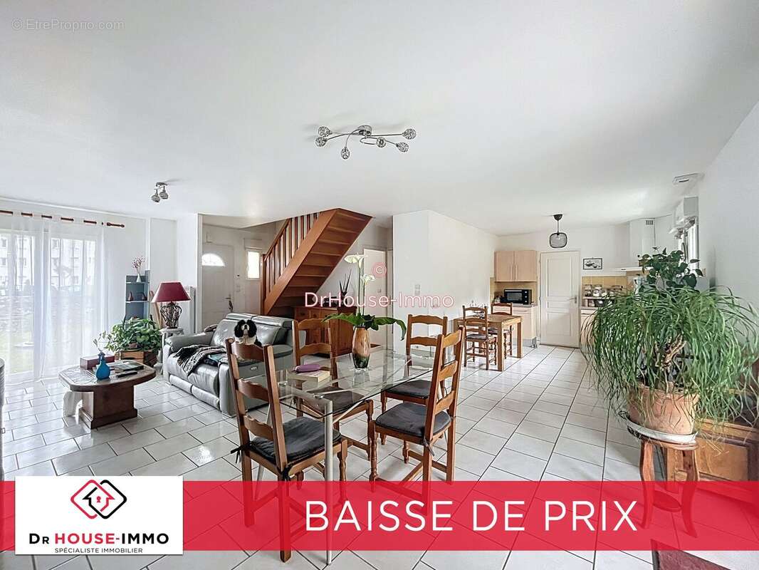 Maison à SAVIGNE-SUR-LATHAN