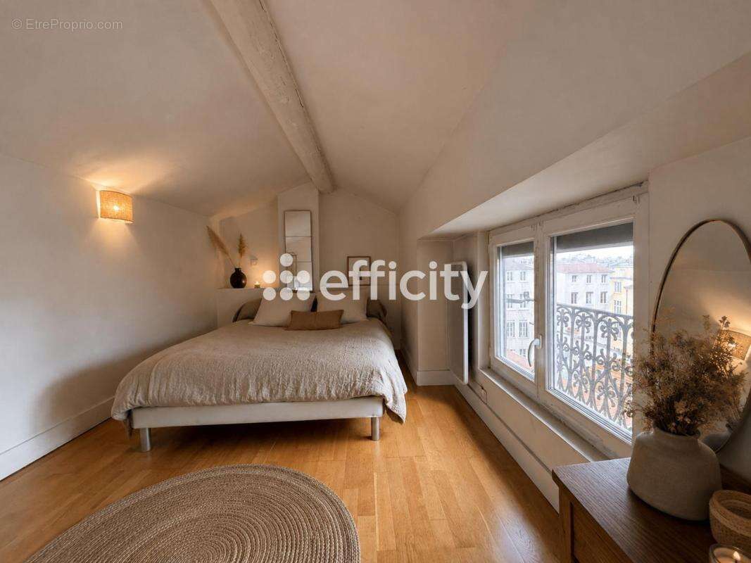 Appartement à LYON-6E
