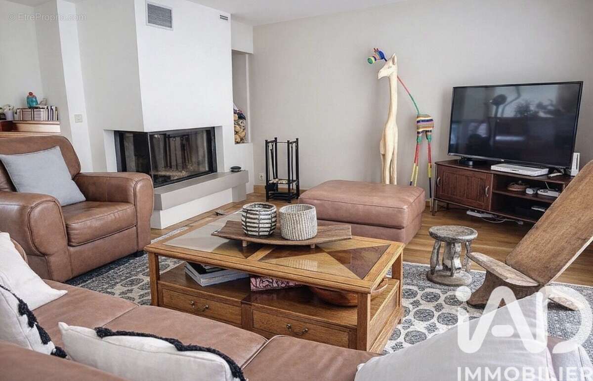 Photo 2 - Maison à FEUCHEROLLES