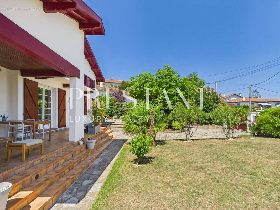 Maison néo-basque avec 6 chambres, quartier Quintaou - photo 28
