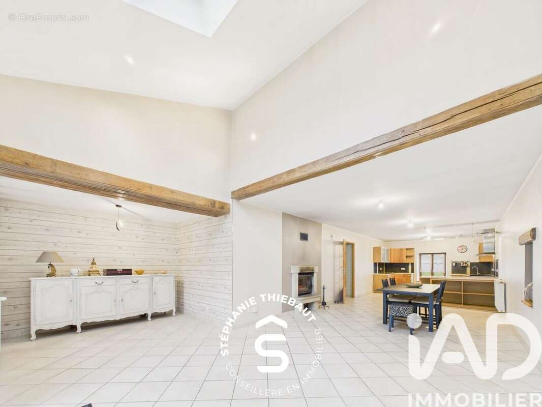 Photo 3 - Maison à AVRAINVILLE