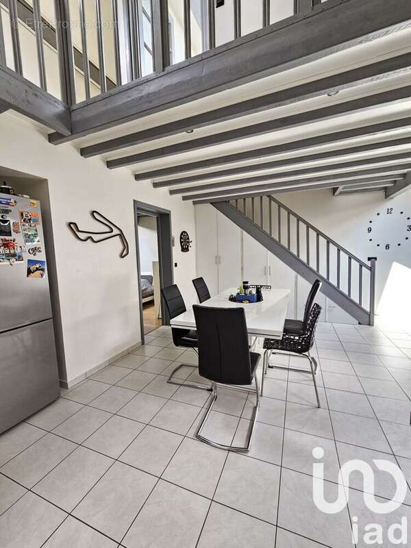 Photo 2 - Appartement à MEXY
