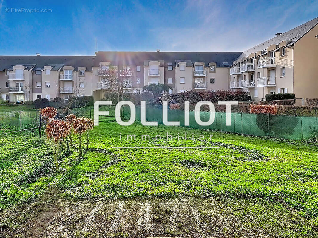 Appartement à PORT-EN-BESSIN-HUPPAIN