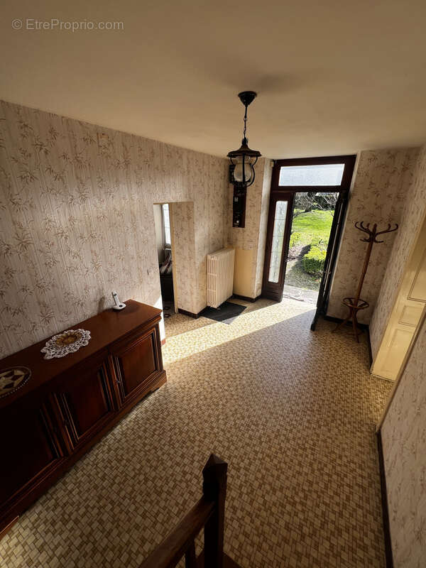 Maison à SAINT-THOMAS-DE-CONAC