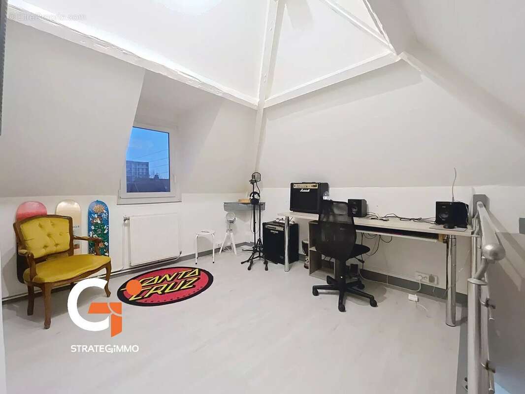 Maison à DEVILLE-LES-ROUEN