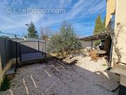 Appartement à L'ISLE-SUR-LA-SORGUE