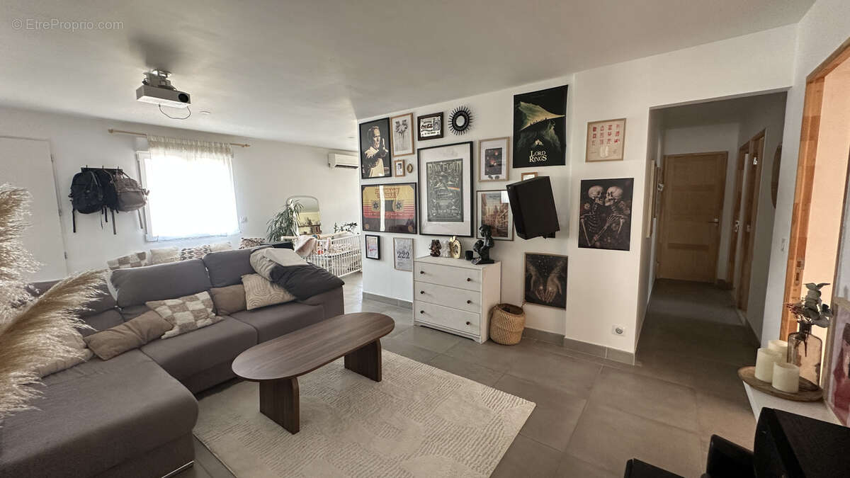 Villa F4 de 105m2 hab, garage, sur 518m2 de terrain à Saturargues - photo 10