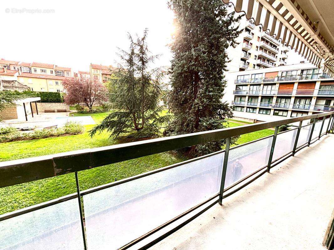 Appartement à LYON-3E