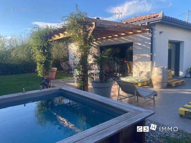 Maison à SAINT-HILAIRE