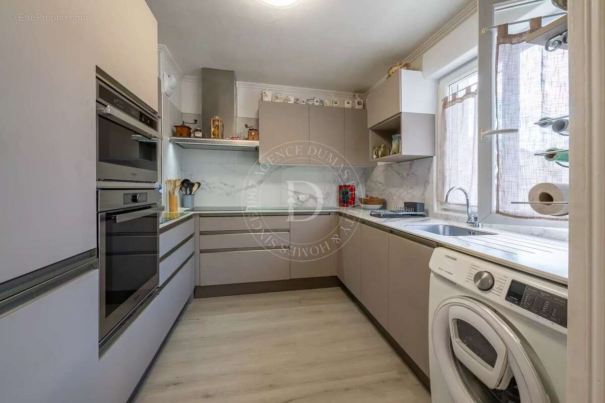 Appartement à BEAULIEU-SUR-MER