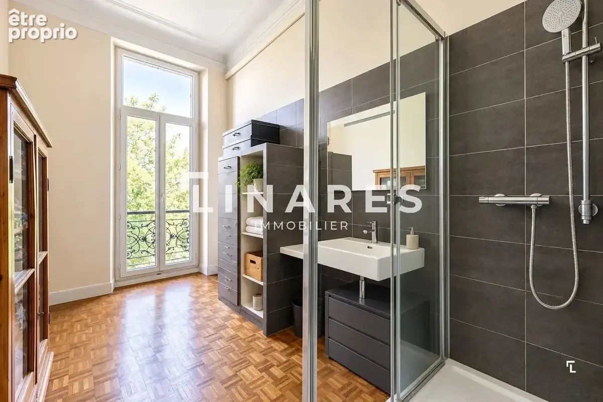 L’ÉLÉGANT LONGCHAMP – Appartement T5 de 175 m2 – 13001 LONGCHAMP - photo 10