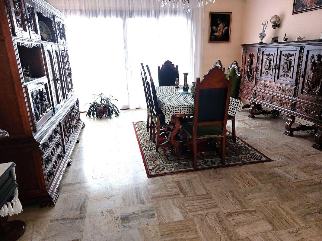 Maison à VIGNEUX-SUR-SEINE